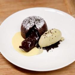 Warm Chocolate Cake